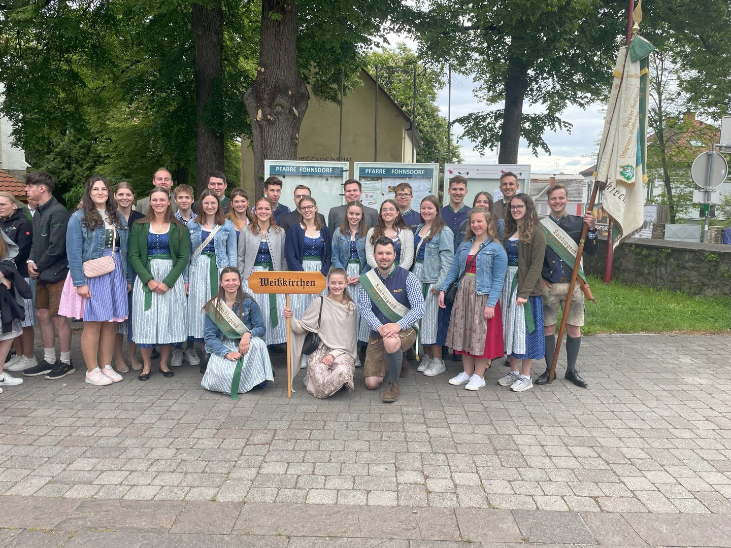 Gruppenfoto-Bezirkstreffen