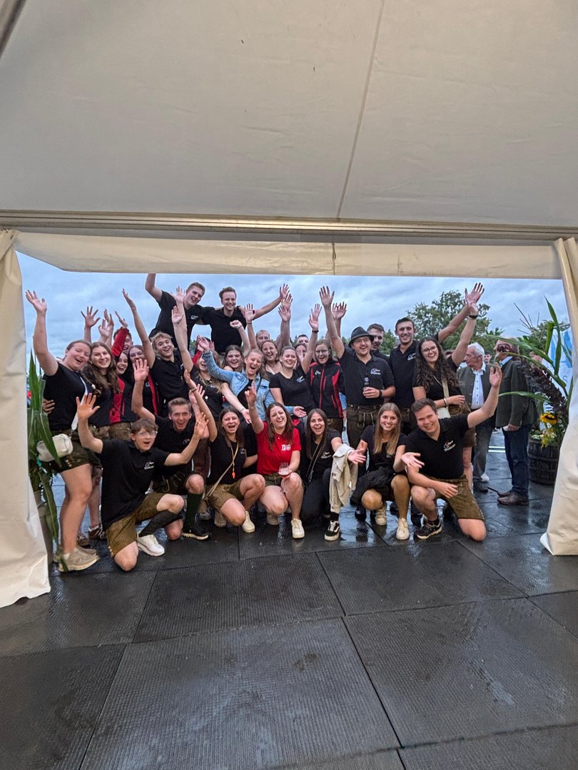 Gruppenfoto-Sommerausflug 2026